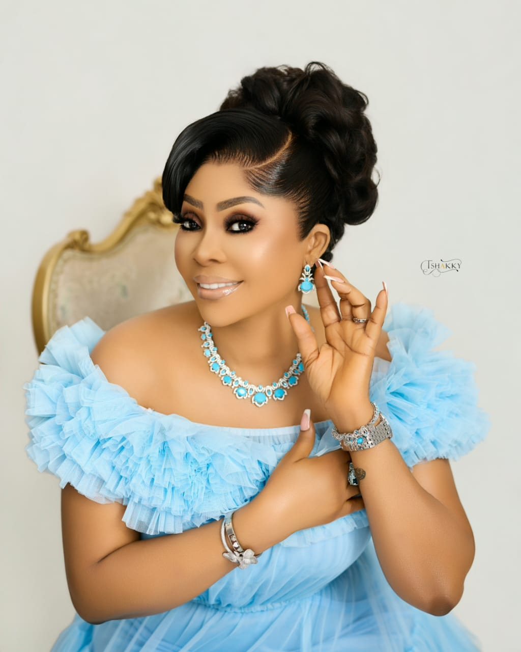 Photo by Bola Bakre